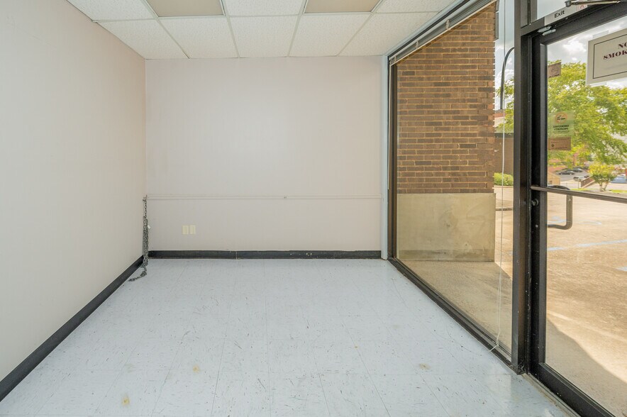 More Photos Of 730 Memorial Dr, Bessemer Medical For Sale