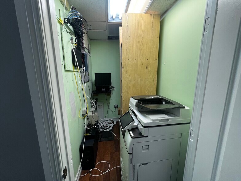 More Photos Of 13500 SW 88th St, Miami Medical For Sale