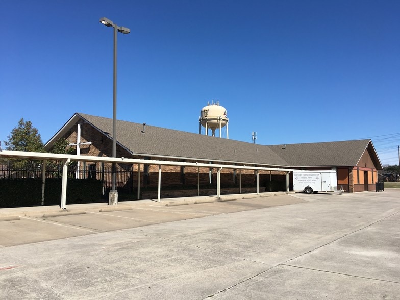 More Photos Of 5220 Blair Oaks Dr, The Colony Schools For Sale