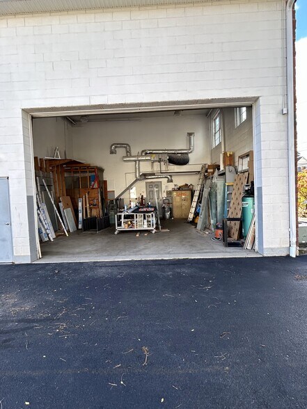 More Photos Of 89 Hancock St, Stoneham Loft Creative Space For Lease