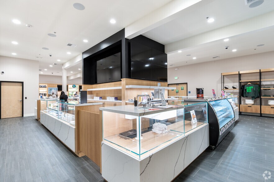 More Photos Of 3401 W Monte Vista Ave, Turlock Restaurant For Sale