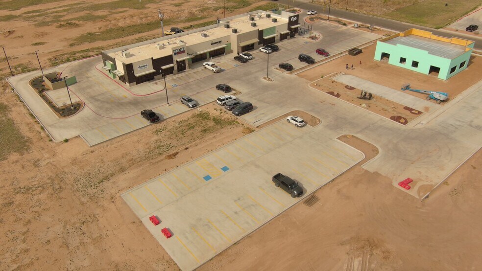 More Photos Of 4021 Medical Park dr, Odessa Storefront For Lease