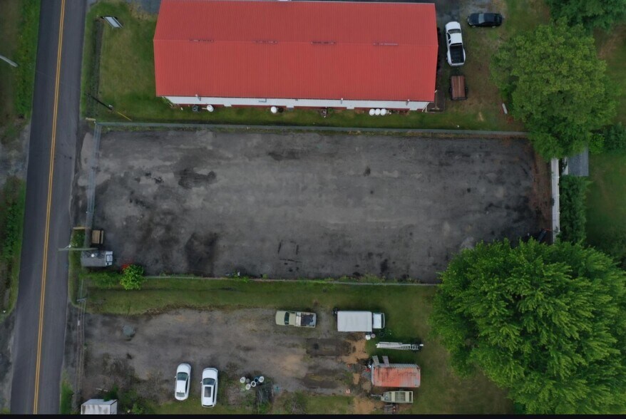 More Photos Of 317 State St, Stevensville Land For Lease