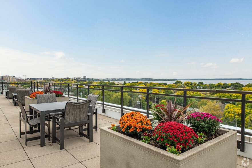 More Photos Of 1004-1028 E Washington Ave, Madison Apartments For Lease