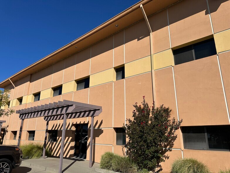 More Photos Of 370 Ryan Ave, Chico Manufacturing For Lease