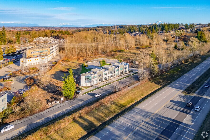 More Photos Of 3038 Croydon Dr, Surrey Storefront Retail Office For Sale