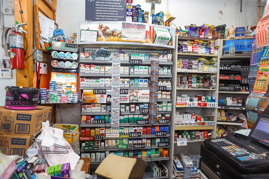 More Photos Of 9875 S Dixie Hwy, Erie Supermarket For Sale