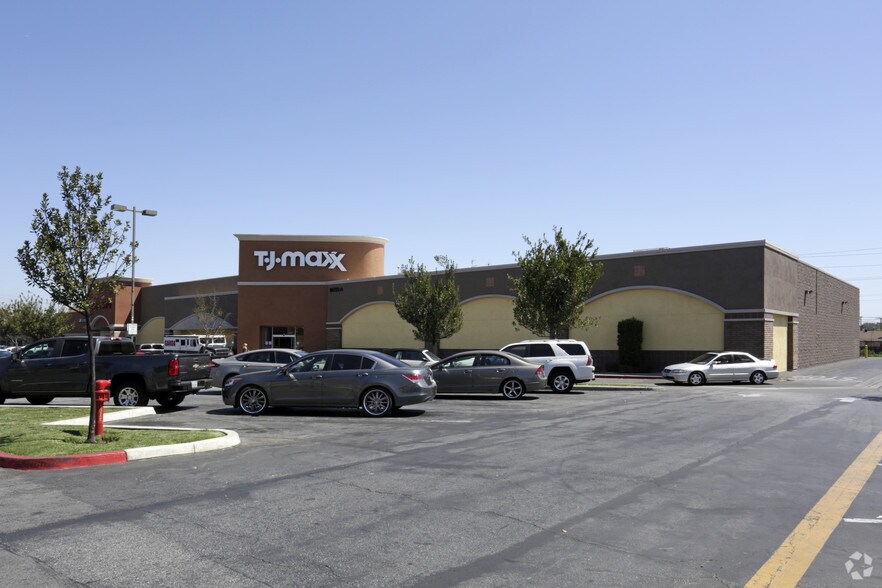 More Photos Of 11660-11790 Firestone Blvd, Norwalk Unknown For Lease