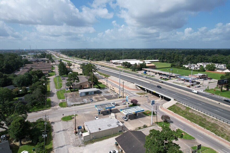 More Photos Of 2810 Eastex Fwy, Beaumont Convenience Store For Sale