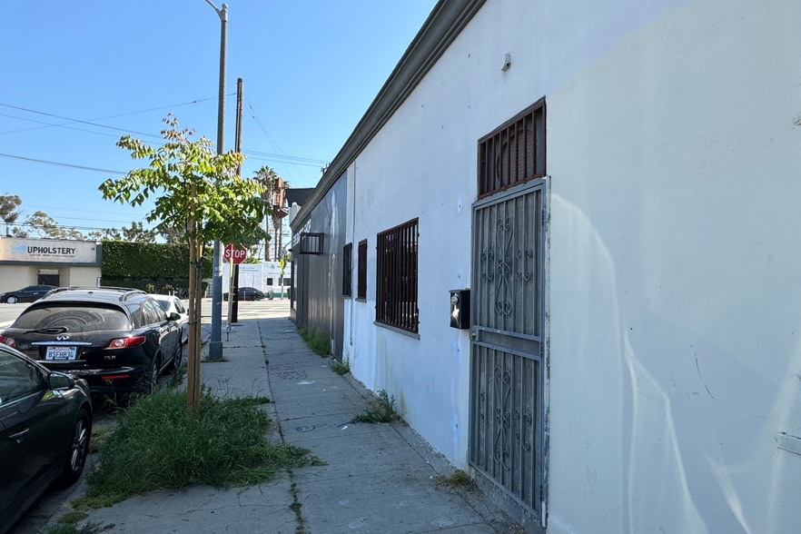 More Photos Of 5370-5376 W Adams Blvd, Los Angeles Loft Creative Space For Lease
