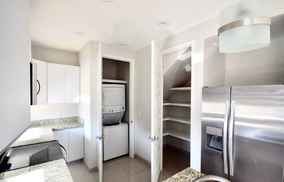 More Photos Of 1202 Upas Dr, Edinburg Apartments For Sale