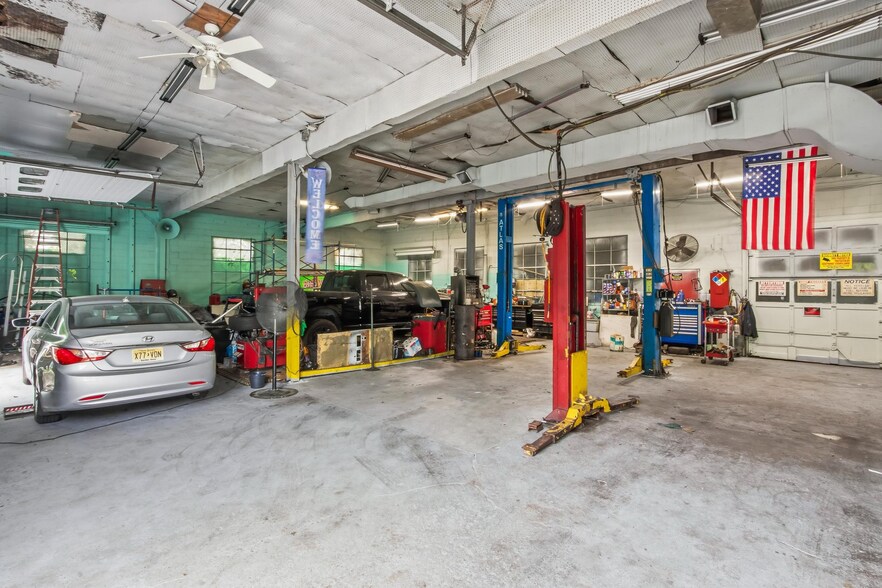 More Photos Of 344 Indian Ave, Bridgeton Auto Repair For Sale