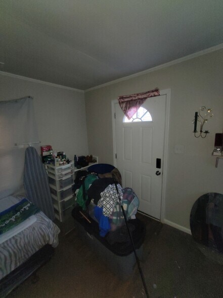 More Photos Of 1458 W 32nd St, Indianapolis Apartments For Sale