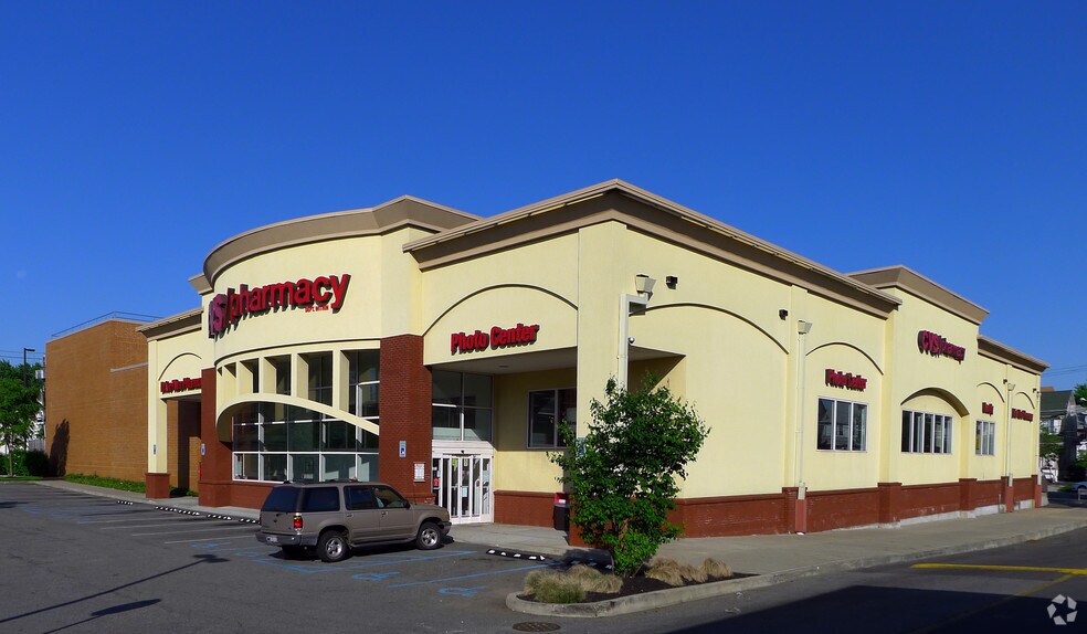 More Photos Of 1481-1565 Forest Ave, Staten Island Unknown For Lease