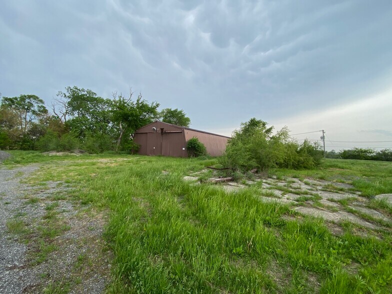 Primary Photo Of 5901 Sauk Trl, Matteson Warehouse For Sale