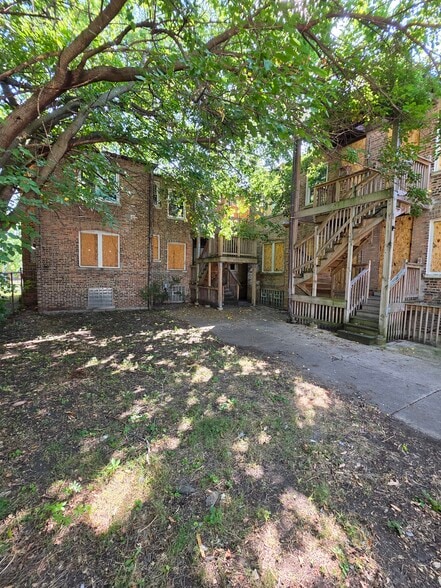 More Photos Of 7954-7958 S Harvard Ave, Chicago Apartments For Sale