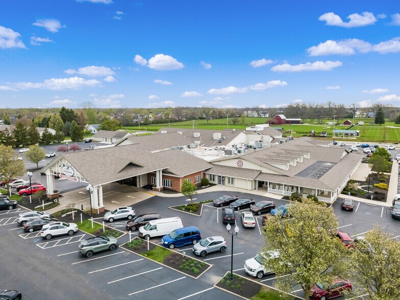 More Photos Of 235 S Jefferson Ave, Plain City Mixed Retail For Sale