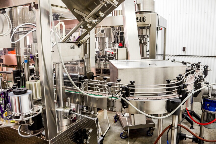 More Photos Of 56183 Co Road 143, West Lafayette Restaurant For Sale