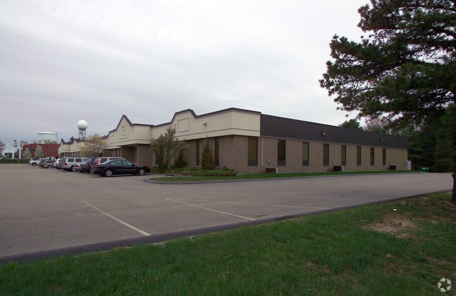 More Photos Of 500 Myles Standish Blvd, Taunton Light Manufacturing For Sale