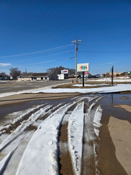 More Photos Of 330 N Marquette Rd, Prairie Du Chien General Retail For Lease