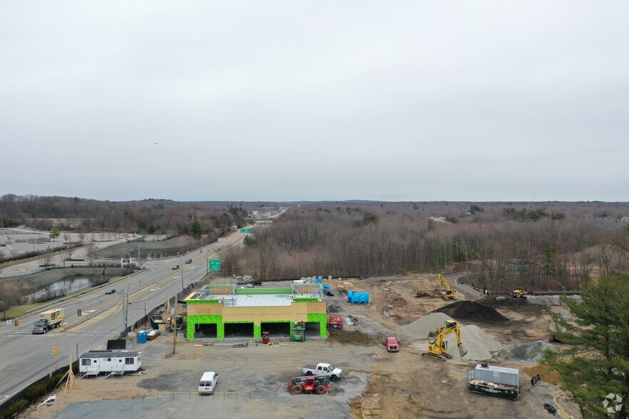 More Photos Of 1174 S Washington St, North Attleboro Freestanding For Lease