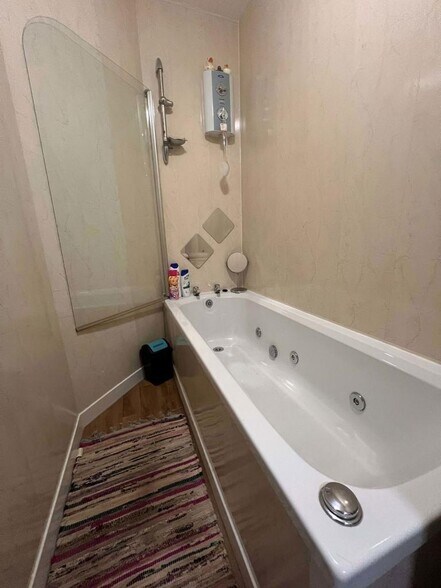 More Photos Of 29-31 Albert Rd, Blackpool Hotel For Sale