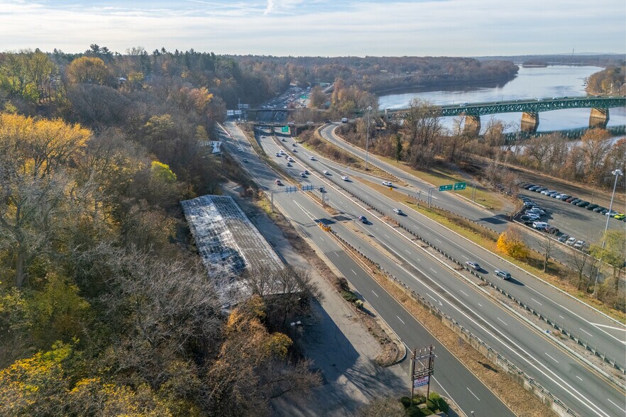 More Photos Of 333 E Columbus Ave, Springfield Office Residential For Sale