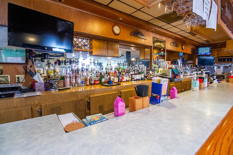 More Photos Of 31117 Plymouth Rd, Livonia Lodge Meeting Hall For Sale