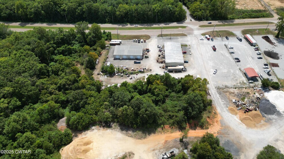 More Photos Of 875 Airways Blvd, Jackson Industrial For Sale