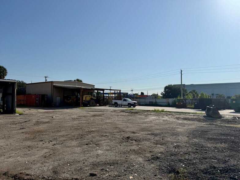 More Photos Of 1101 Albright Rd, Sanford Auto Salvage Facility For Sale