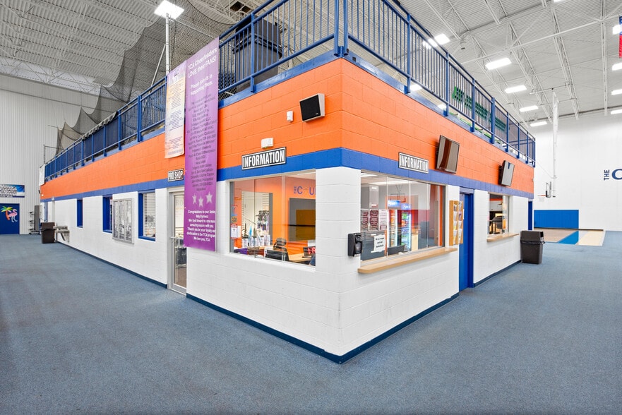 More Photos Of 127 E US Highway 6, Valparaiso Sports And Entertainment For Sale