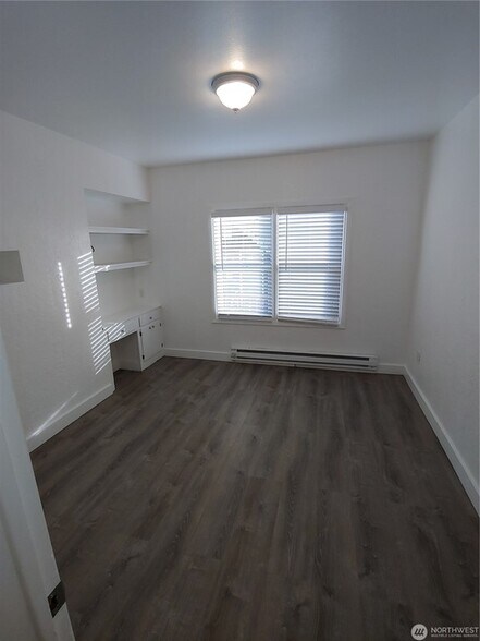 More Photos Of 1700 California Ave S, Long Beach Apartments For Sale