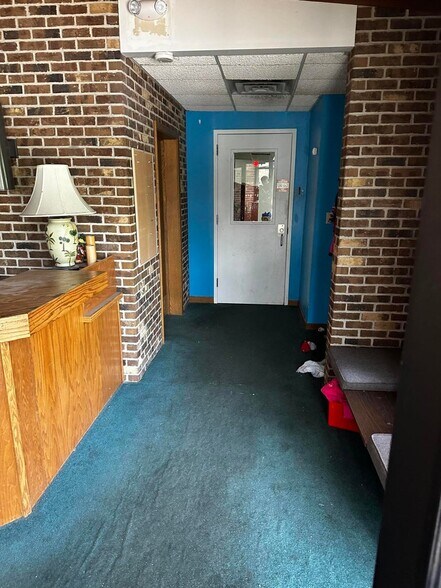 More Photos Of 3375 Merriam St, Muskegon Office For Lease