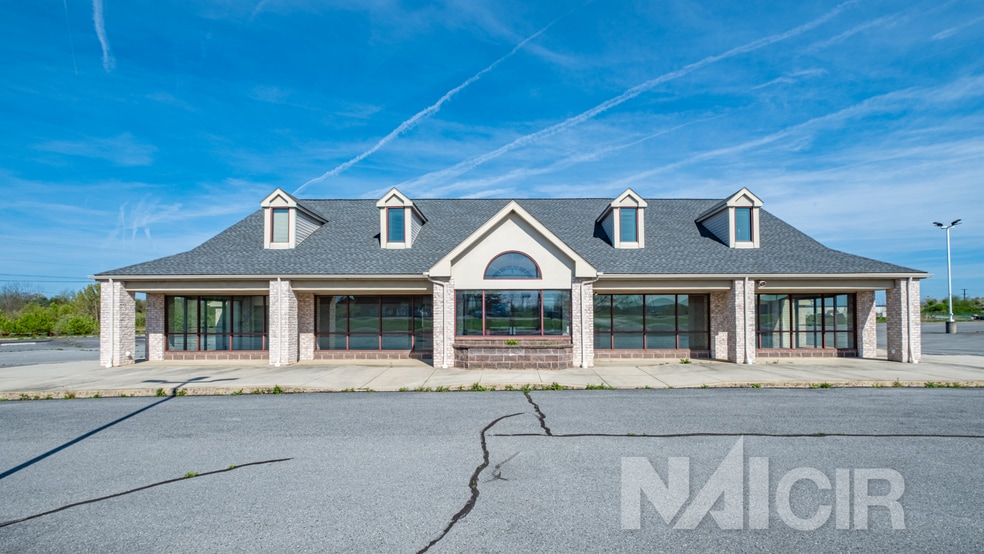 More Photos Of 4005 Philadelphia Ave, Chambersburg Freestanding For Lease