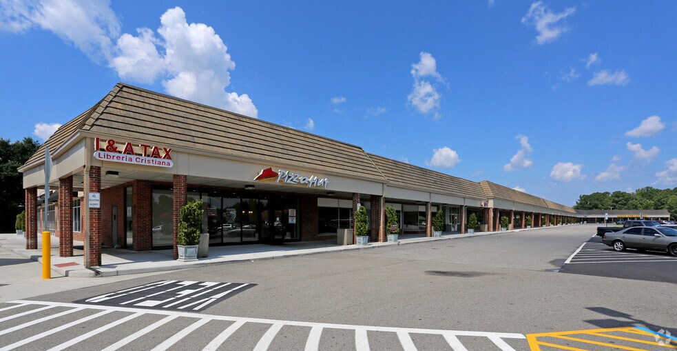 More Photos Of 5700-5760 Hopkins Rd, Richmond Storefront For Lease