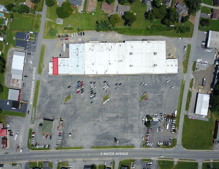 Primary Photo Of 629-637 S Water Ave, Gallatin Unknown For Lease