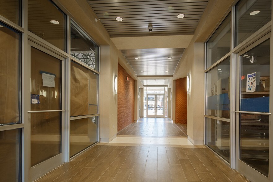 More Photos Of 325 Market St, Chattanooga Medical For Lease