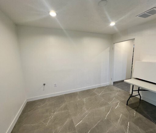 More Photos Of 12990 Branford St, Pacoima Warehouse For Lease