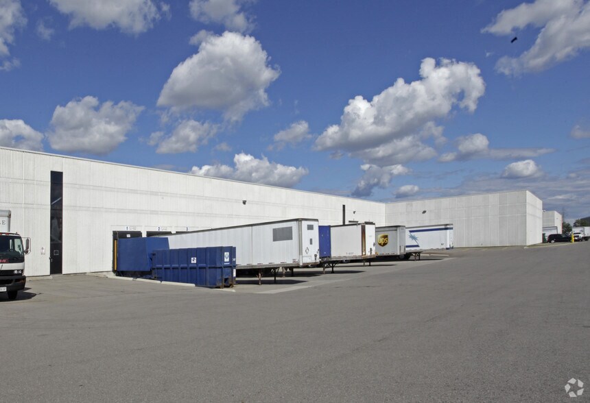 More Photos Of 475 Admiral Blvd, Mississauga Warehouse For Lease