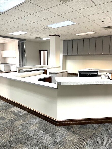 More Photos Of 205 Washington St, Burlington Office For Lease