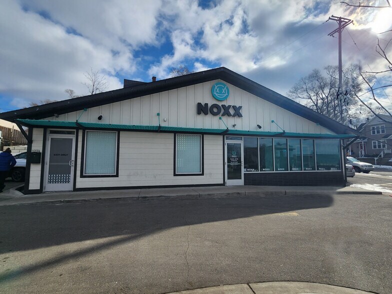 More Photos Of 1234 Plainfield Ave, Grand Rapids Storefront Retail Office For Sale