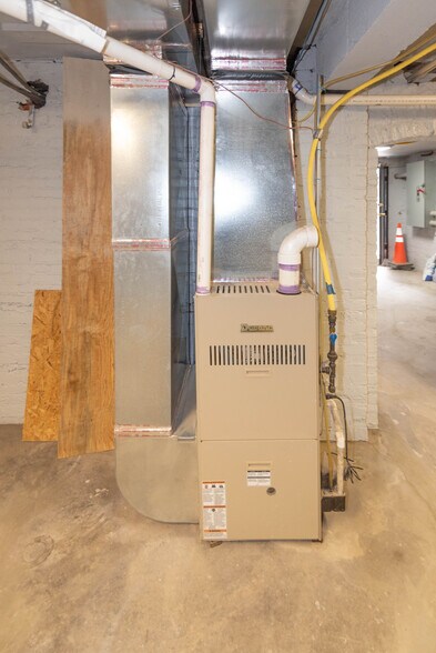 More Photos Of 2445 Lakeview Ave, Baltimore Apartments For Sale