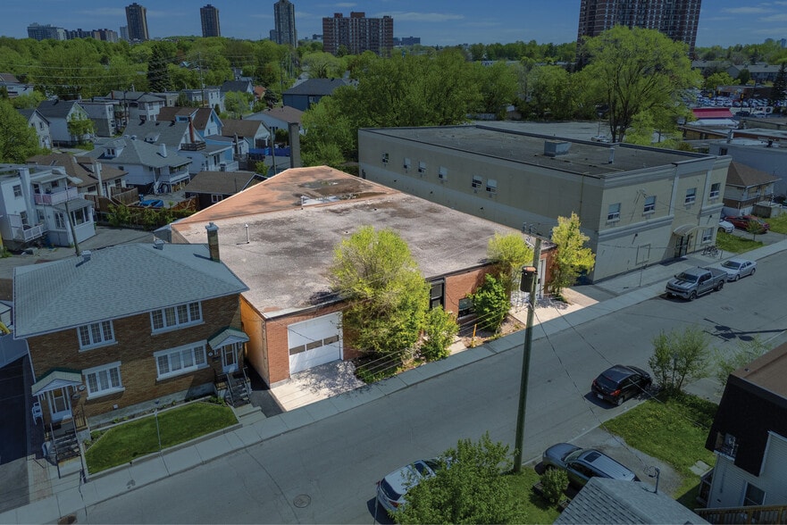 More Photos Of 255-257 Ste-anne Ave, Ottawa Warehouse For Sale