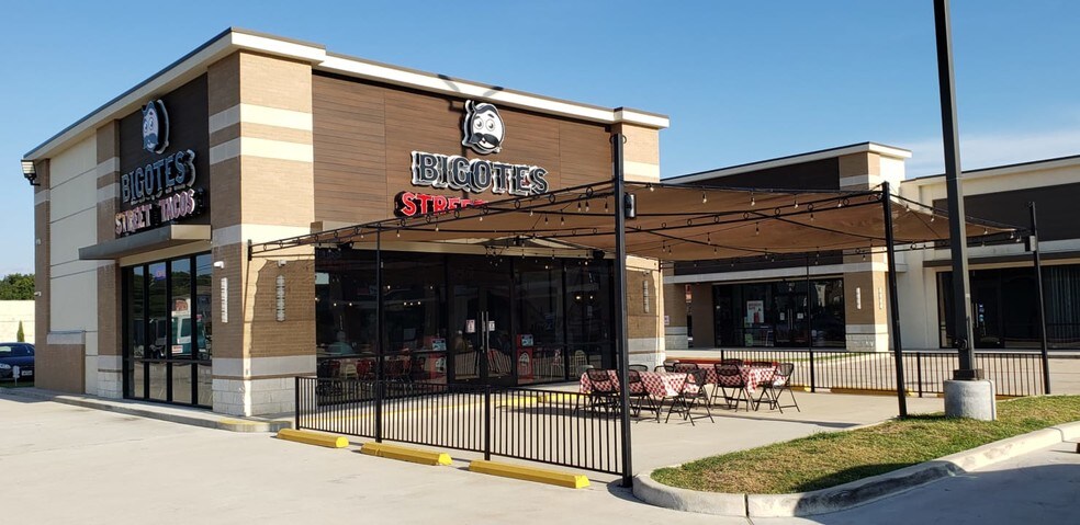 More Photos Of 5417 FM 1488 Rd, The Woodlands Freestanding For Lease