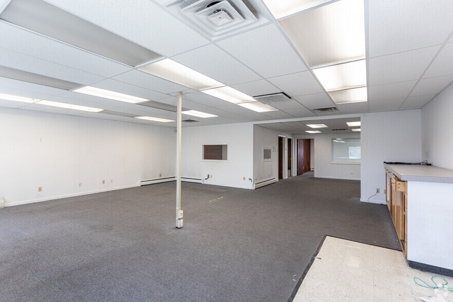 More Photos Of 1876 W Fortune Rd, Salt Lake City Manufacturing For Sale