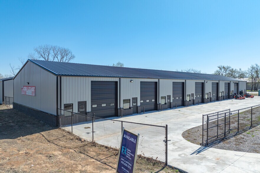 More Photos Of 121 Airport Rd, Goldsby Light Distribution For Lease