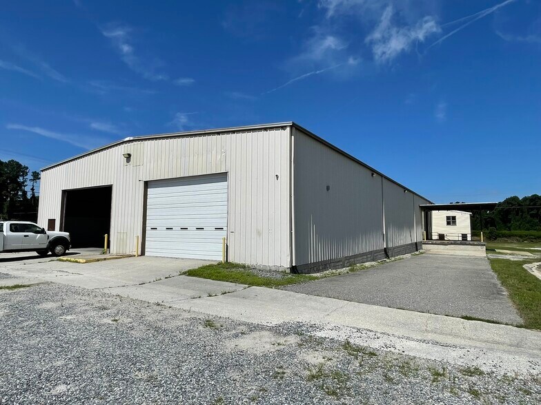 More Photos Of 7812 Richmond Rd, Toano Unknown For Lease