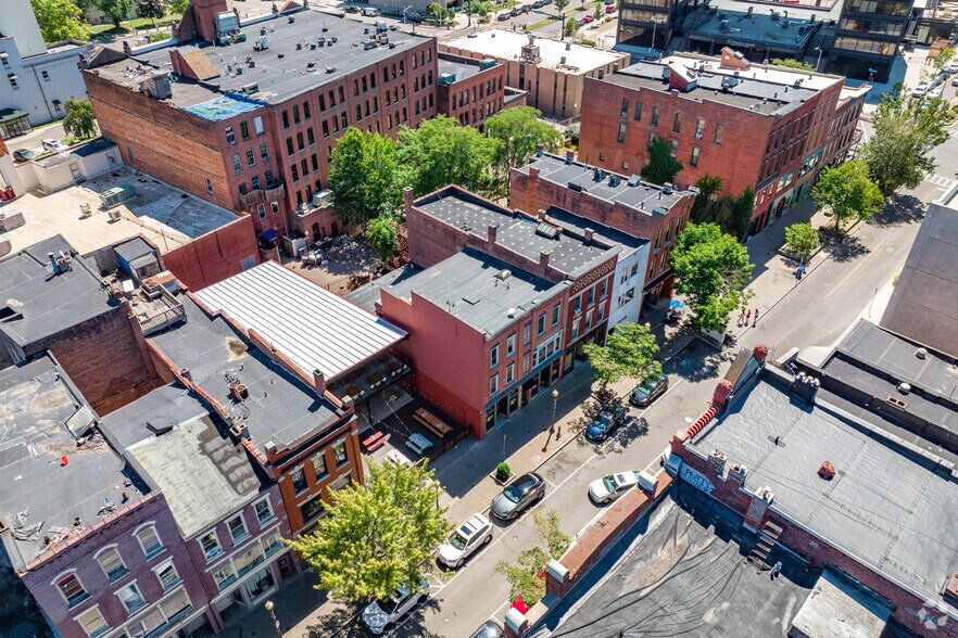 More Photos Of 136 Washington St, Binghamton Multifamily For Sale
