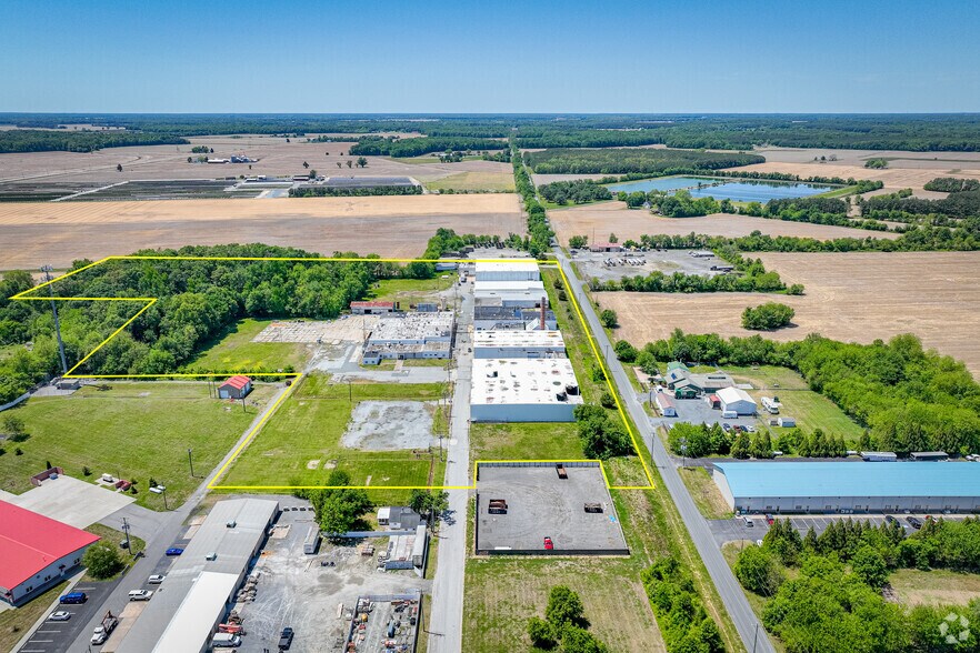 More Photos Of 502 Factory Ave, Ridgely Industrial For Sale