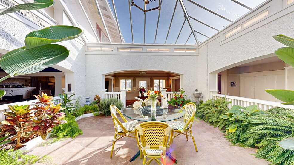 More Photos Of 1400 Sam Houston St, Sweetwater Hospitality For Sale